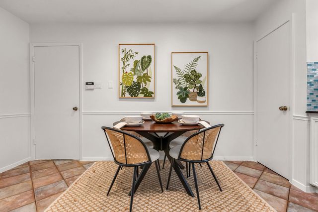 6812 Miranda DR, Austin, TX 78752