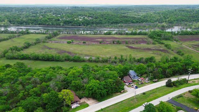 591 State Hwy Y, Forsyth, MO 65653