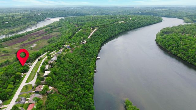 591 State Hwy Y, Forsyth, MO 65653