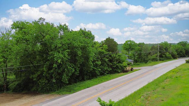 591 State Hwy Y, Forsyth, MO 65653