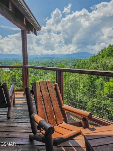 1959 Blackthorn Trail, Sevierville, TN 37876