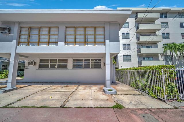 8010 Tatum Waterway Drive 5, Miami Beach, FL 33141