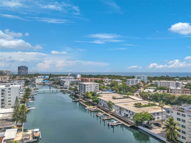 8010 Tatum Waterway Drive 5, Miami Beach, FL 33141