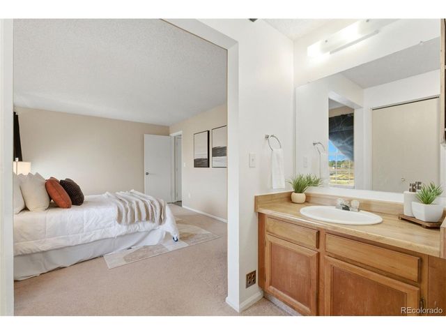 5321 W 76th Ave 315, Arvada, CO 80003