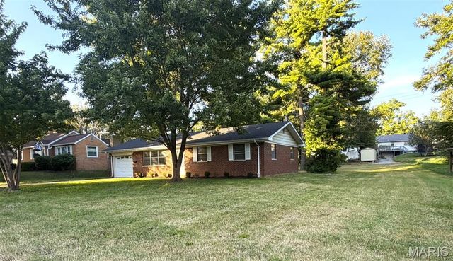 617 Portland Avenue, Belleville, IL 62220
