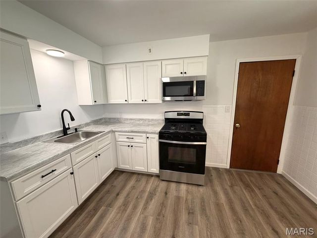 617 Portland Avenue, Belleville, IL 62220