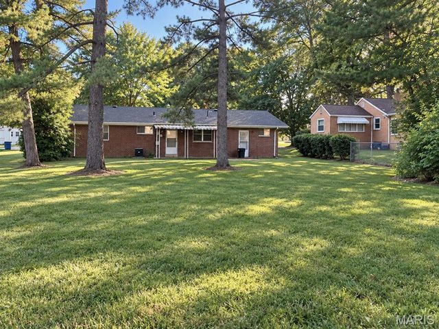 617 Portland Avenue, Belleville, IL 62220