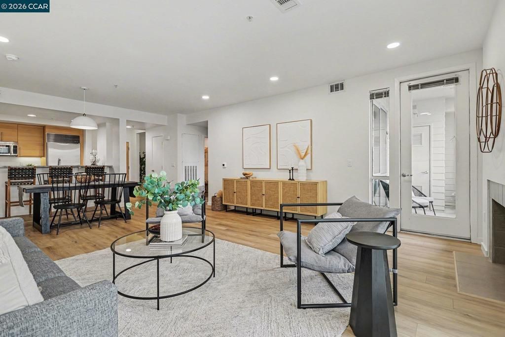 1655 N California Blvd. 251, Walnut Creek, CA 94596