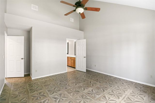 2117 Spinnaker Drive, League City, TX 77573