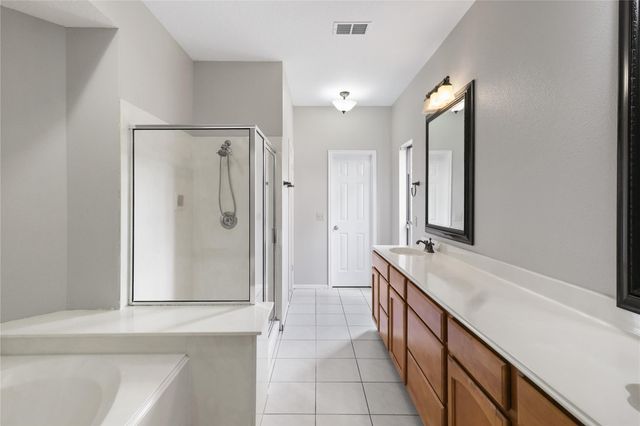 2117 Spinnaker Drive, League City, TX 77573