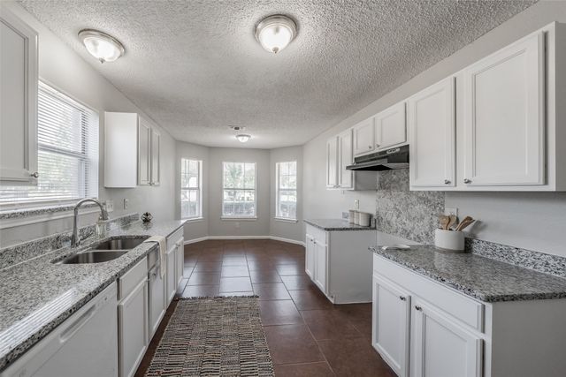 3750 Meadowbrook Drive, Fort Worth, TX 76103