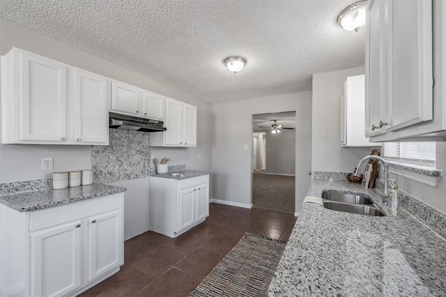 3750 Meadowbrook Drive, Fort Worth, TX 76103