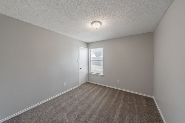 3750 Meadowbrook Drive, Fort Worth, TX 76103
