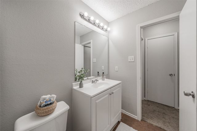 3750 Meadowbrook Drive, Fort Worth, TX 76103