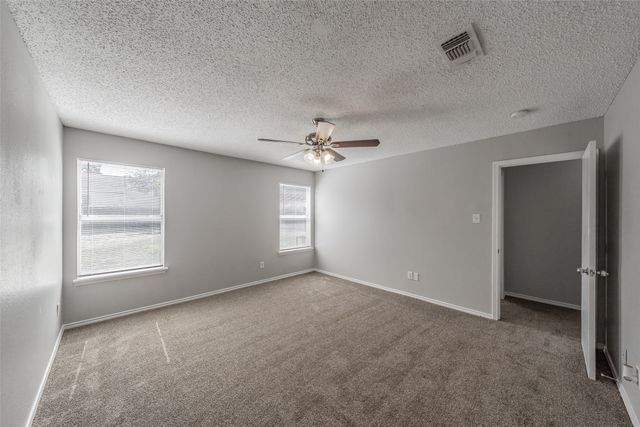 3750 Meadowbrook Drive, Fort Worth, TX 76103