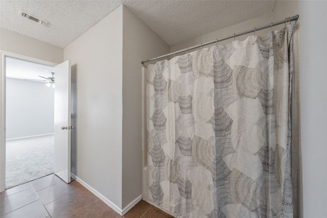 3750 Meadowbrook Drive, Fort Worth, TX 76103