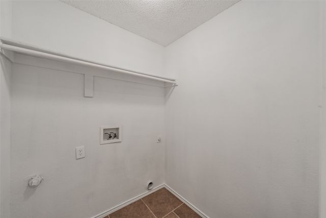 3750 Meadowbrook Drive, Fort Worth, TX 76103
