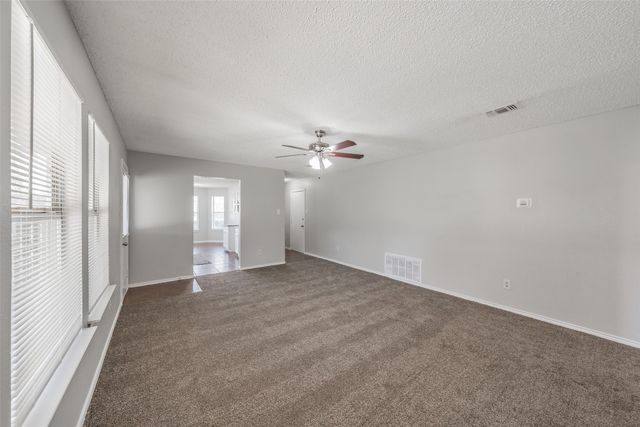 3750 Meadowbrook Drive, Fort Worth, TX 76103