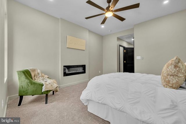 704 E 20TH ST, Baltimore, MD 21218