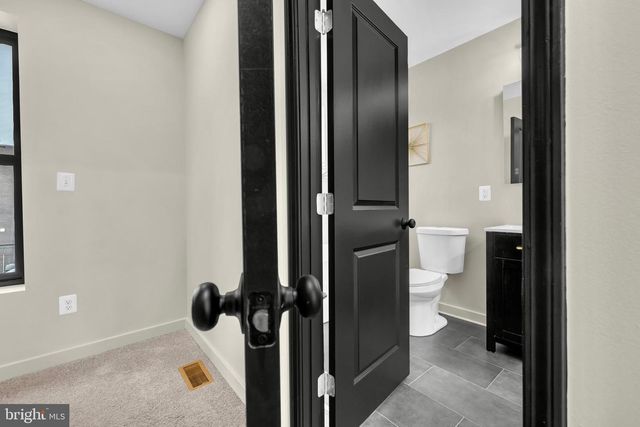 704 E 20TH ST, Baltimore, MD 21218