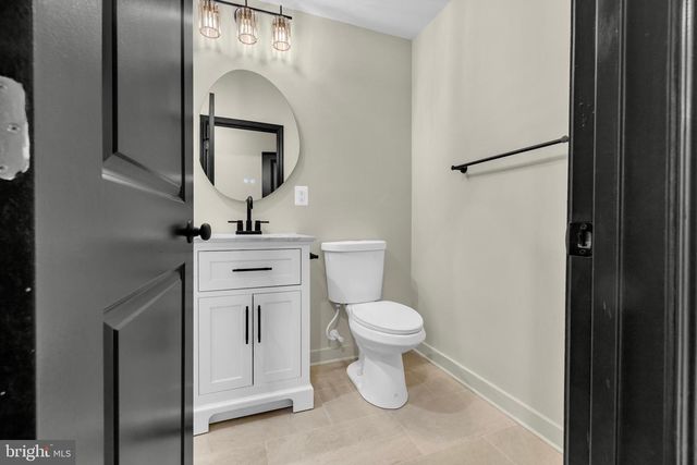 704 E 20TH ST, Baltimore, MD 21218