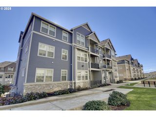 17149 Sw SNOWDALE St G102, Beaverton, OR 97007