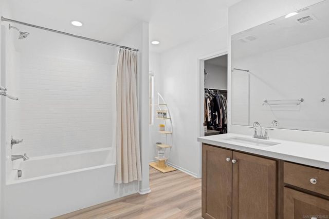 24060 Raptor Way, Lake Elsinore, CA 92532