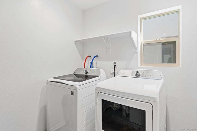 24060 Raptor Way, Lake Elsinore, CA 92532