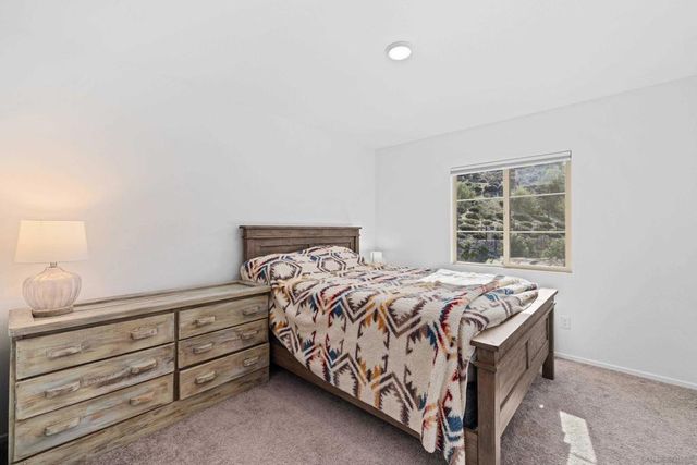 24060 Raptor Way, Lake Elsinore, CA 92532