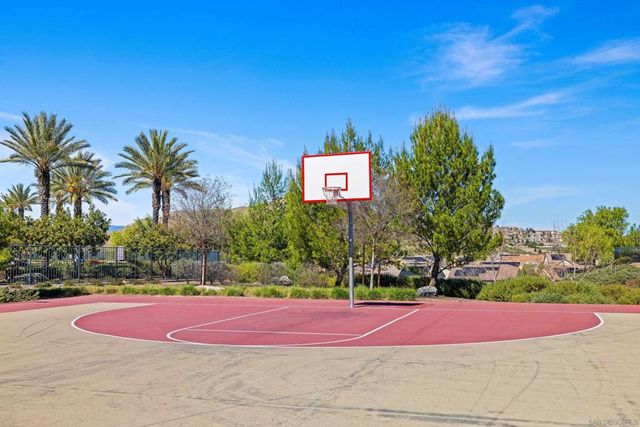 24060 Raptor Way, Lake Elsinore, CA 92532