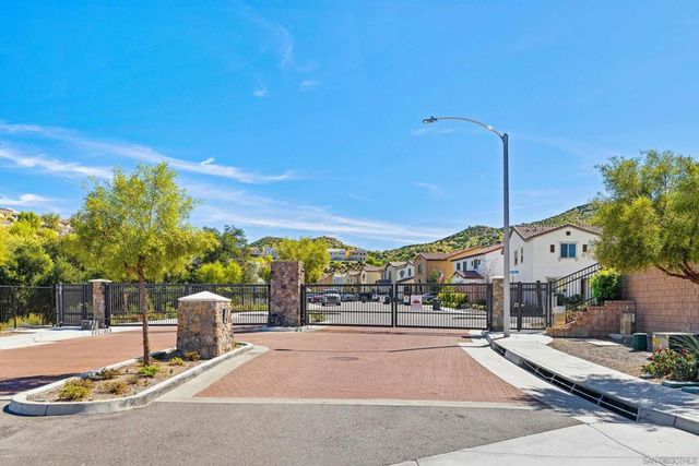 24060 Raptor Way, Lake Elsinore, CA 92532