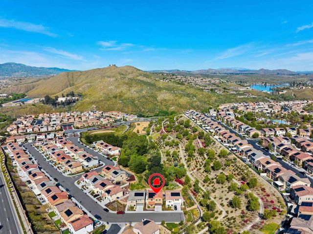 24060 Raptor Way, Lake Elsinore, CA 92532