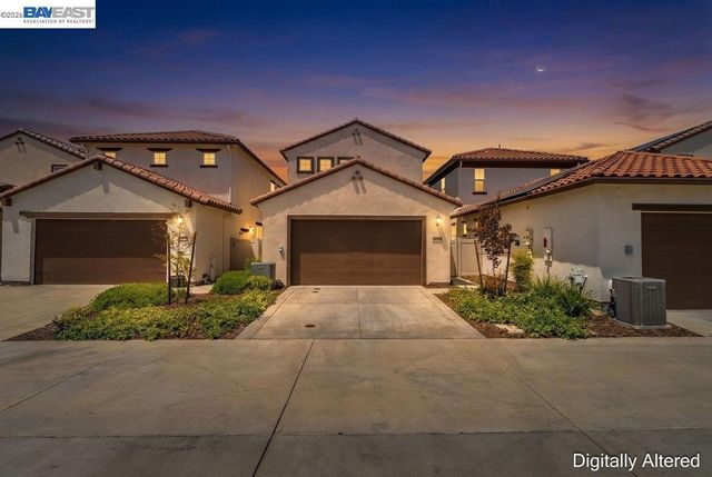 2192 Terrawood St, Roseville, CA 95747