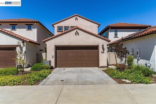 2192 Terrawood St, Roseville, CA 95747
