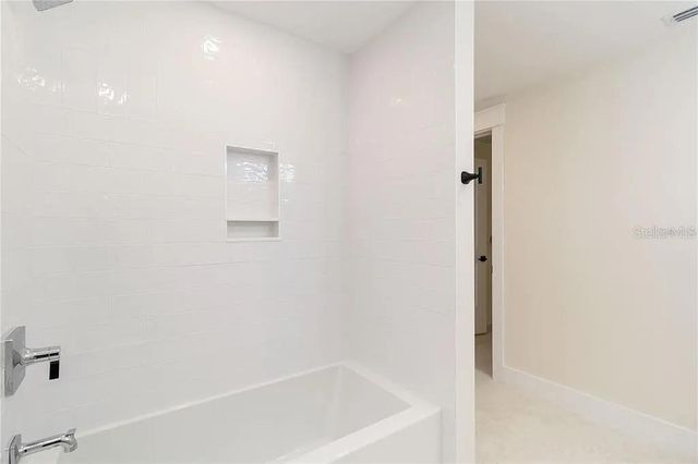 280 HIDDEN BAY DRIVE 302, Osprey, FL 34229