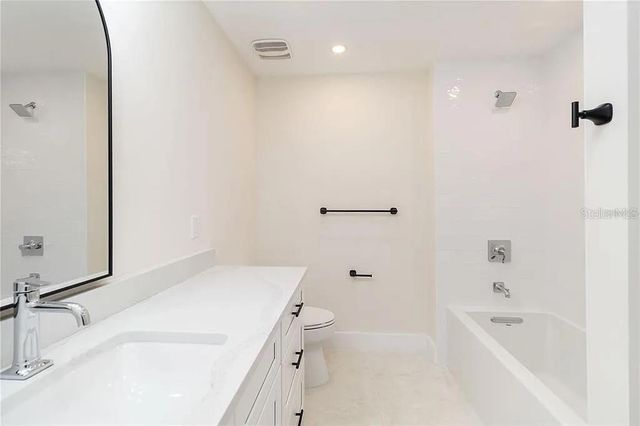 280 HIDDEN BAY DRIVE 302, Osprey, FL 34229