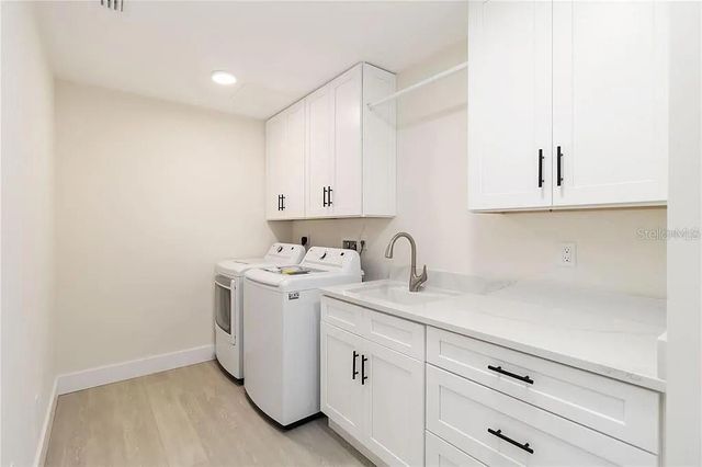 280 HIDDEN BAY DRIVE 302, Osprey, FL 34229