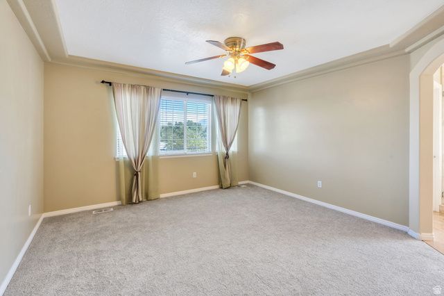 942 E CURLEW CIR, Draper, UT 84020