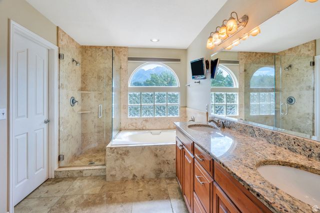 942 E CURLEW CIR, Draper, UT 84020