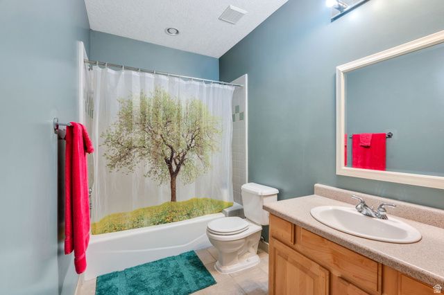 942 E CURLEW CIR, Draper, UT 84020