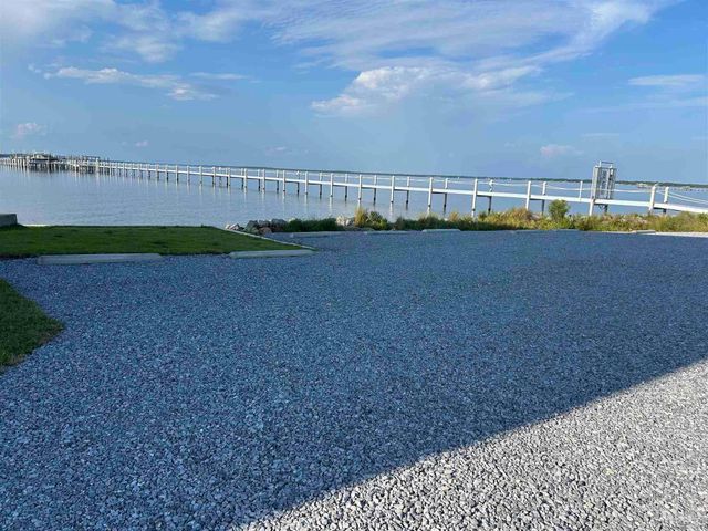 16080 Innerarity Pt Rd, Pensacola, FL 32507