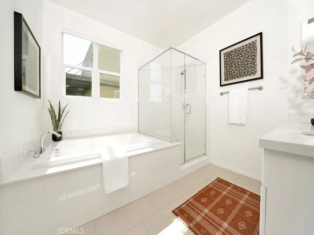 143 Fixie, Irvine, CA 92618