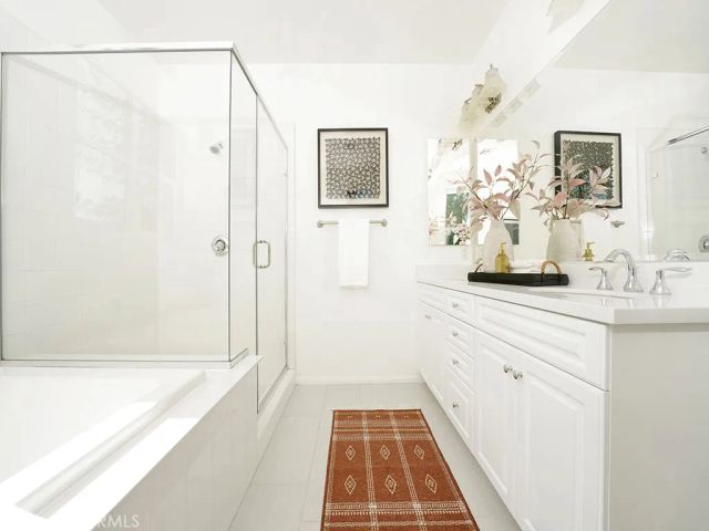 143 Fixie, Irvine, CA 92618