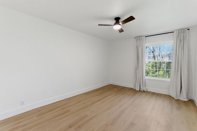 2116 Hobbs Rd Apt L8, Nashville, TN 37215