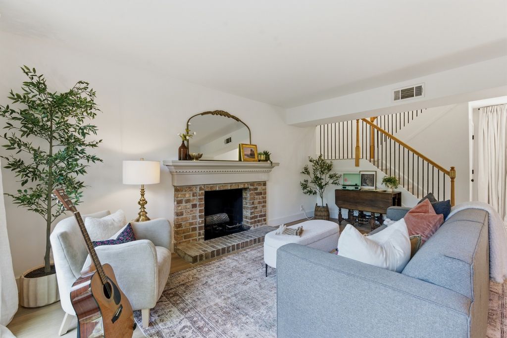 2116 Hobbs Rd Apt L8, Nashville, TN 37215