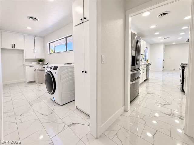1935 Gabriel Drive, Las Vegas, NV 89119