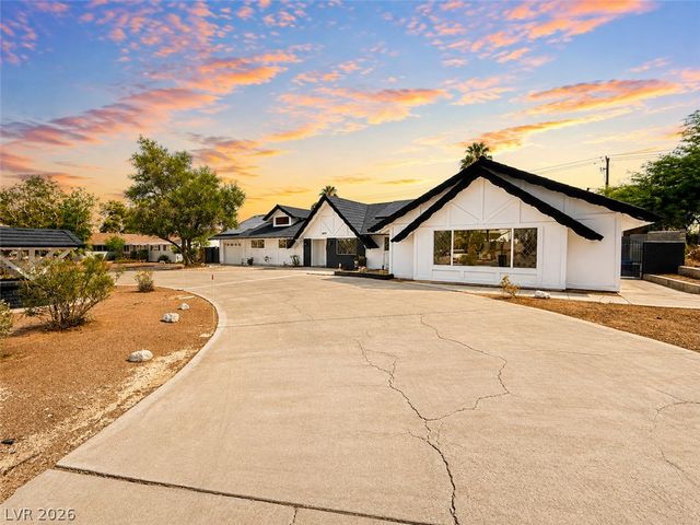 1935 Gabriel Drive, Las Vegas, NV 89119
