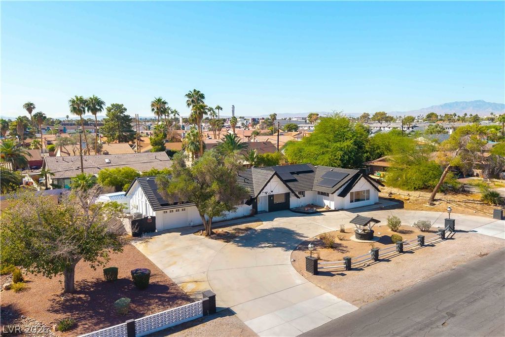 1935 Gabriel Drive, Las Vegas, NV 89119 — photo 4