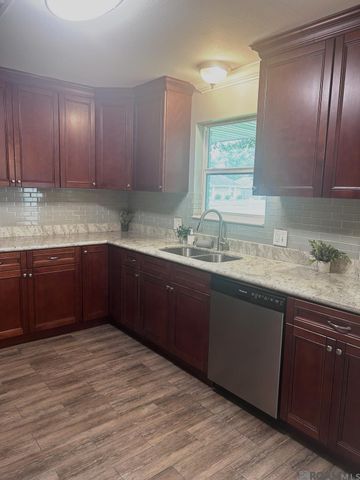 4038 Lassen Dr, Baton Rouge, LA 70814