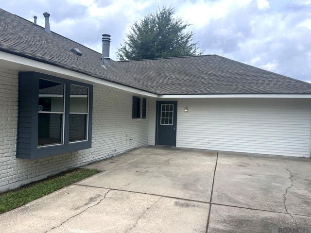4038 Lassen Dr, Baton Rouge, LA 70814